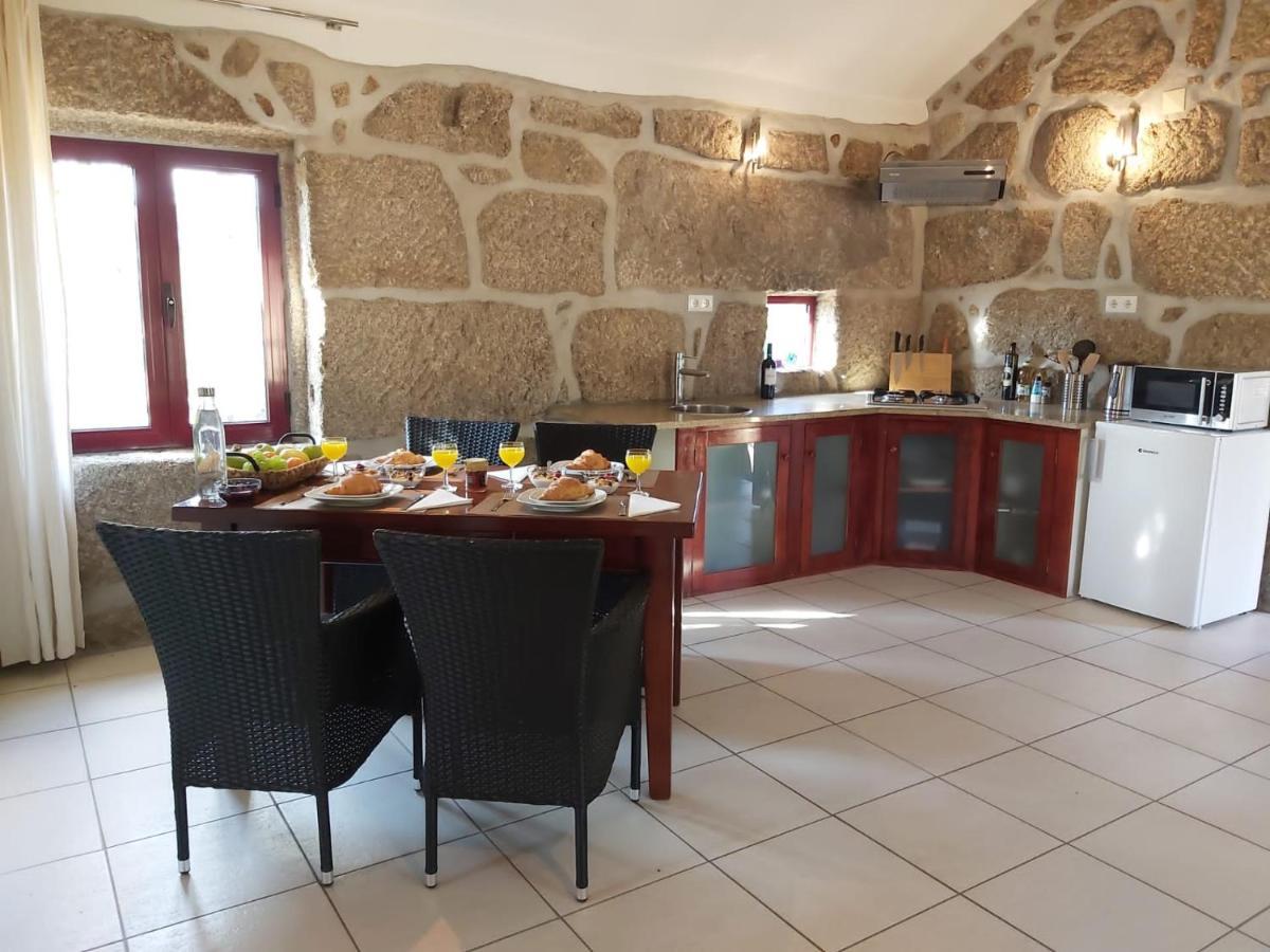 Quinta Da Adarnela Apartment Lagares da Beira ภายนอก รูปภาพ
